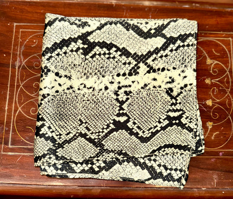 Premium Quality silk pocket square